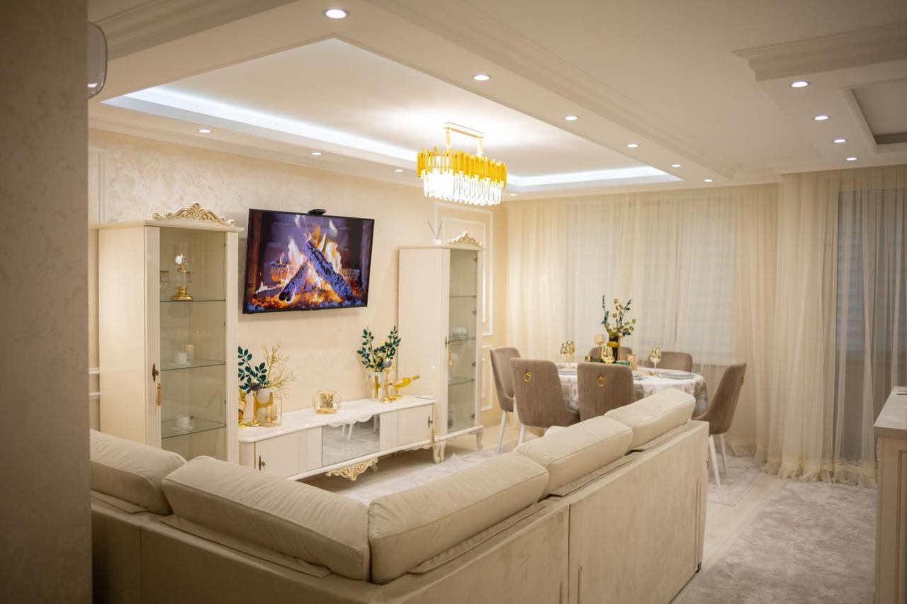 Center Candle Apartment 키시나우 외부 사진