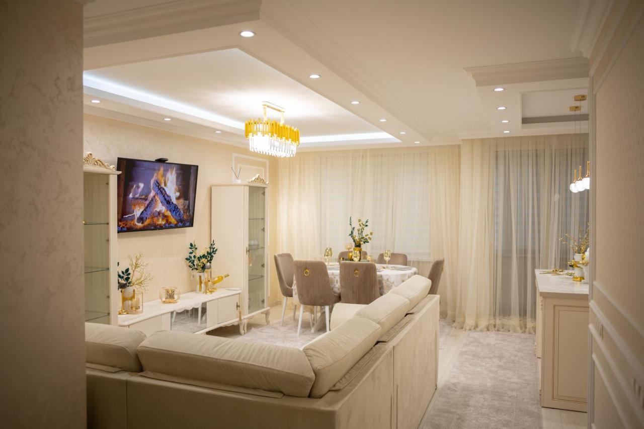 Center Candle Apartment 키시나우 외부 사진
